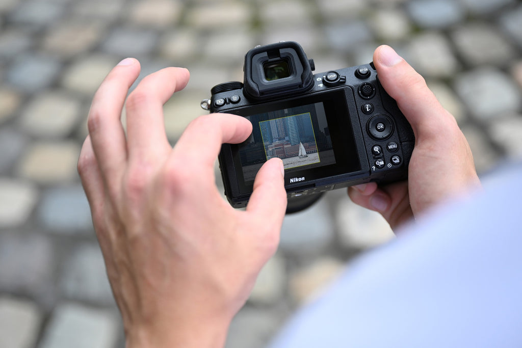 Nikon Z6 II + NIKKOR Z 24-70mm f/4 S Kit