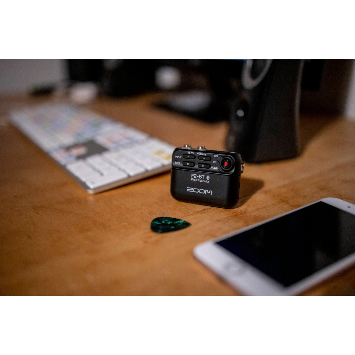 Zoom F2-BT Ultracompact BT Portable Field Recorder - Black