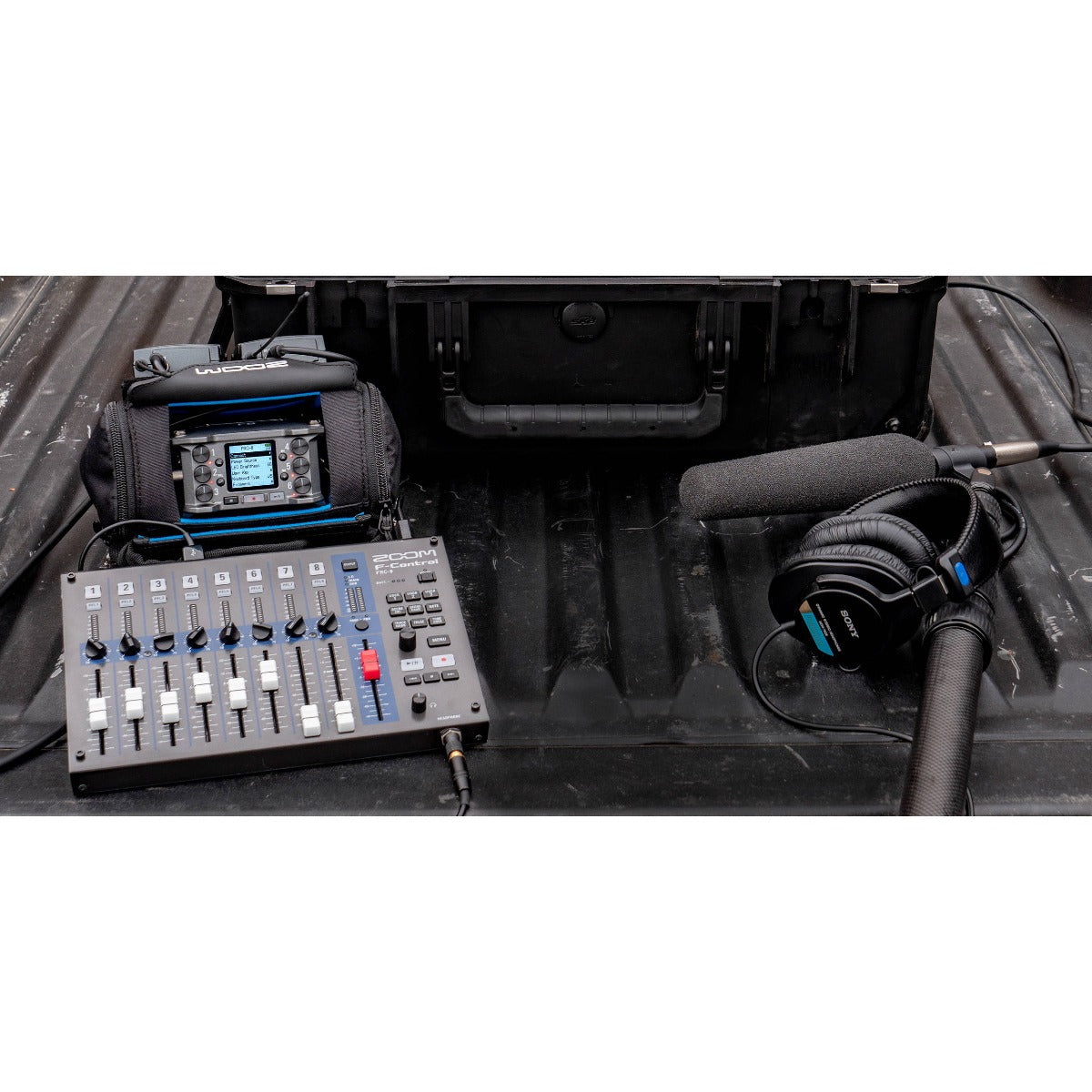 ZOOM F6 Field Recorder