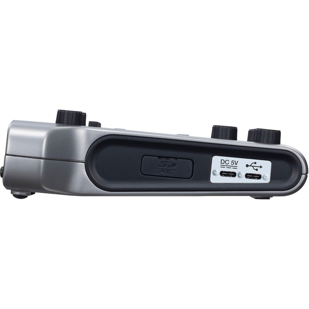 Zoom PodTrak P4 Portable MultiTrak Podcast Recorder