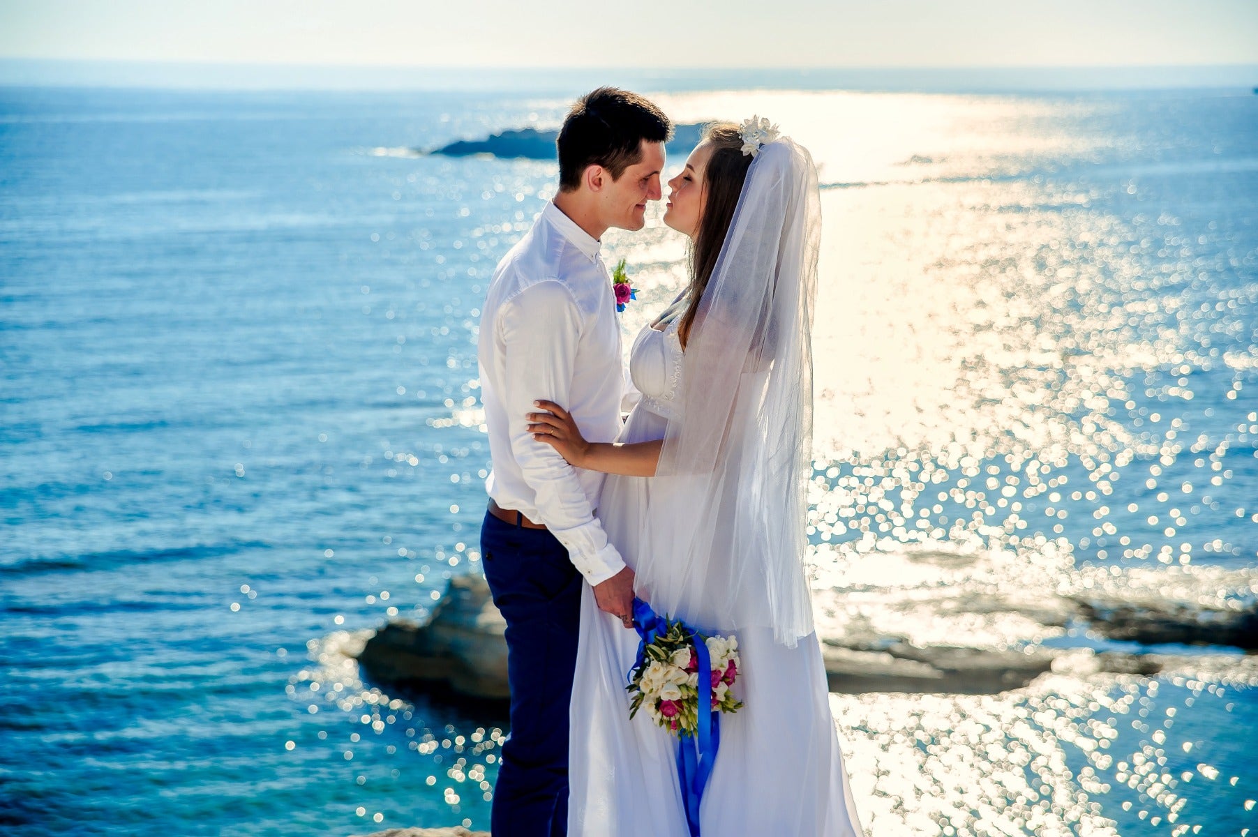 Wedding photography with reflection