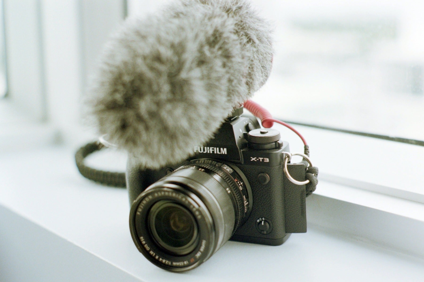 Fujifilm X-T3 with Rode VideoMic