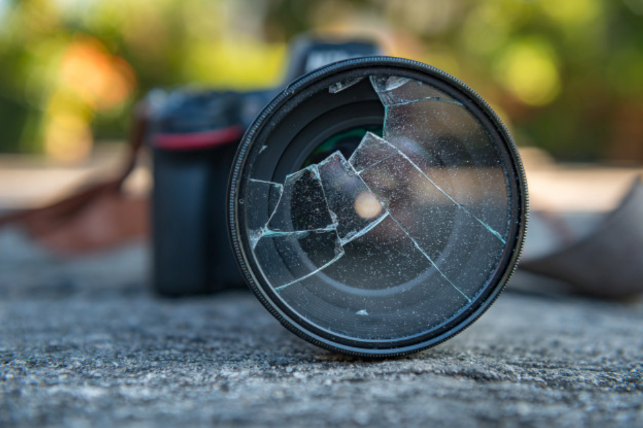 dslr camera lens glass broken