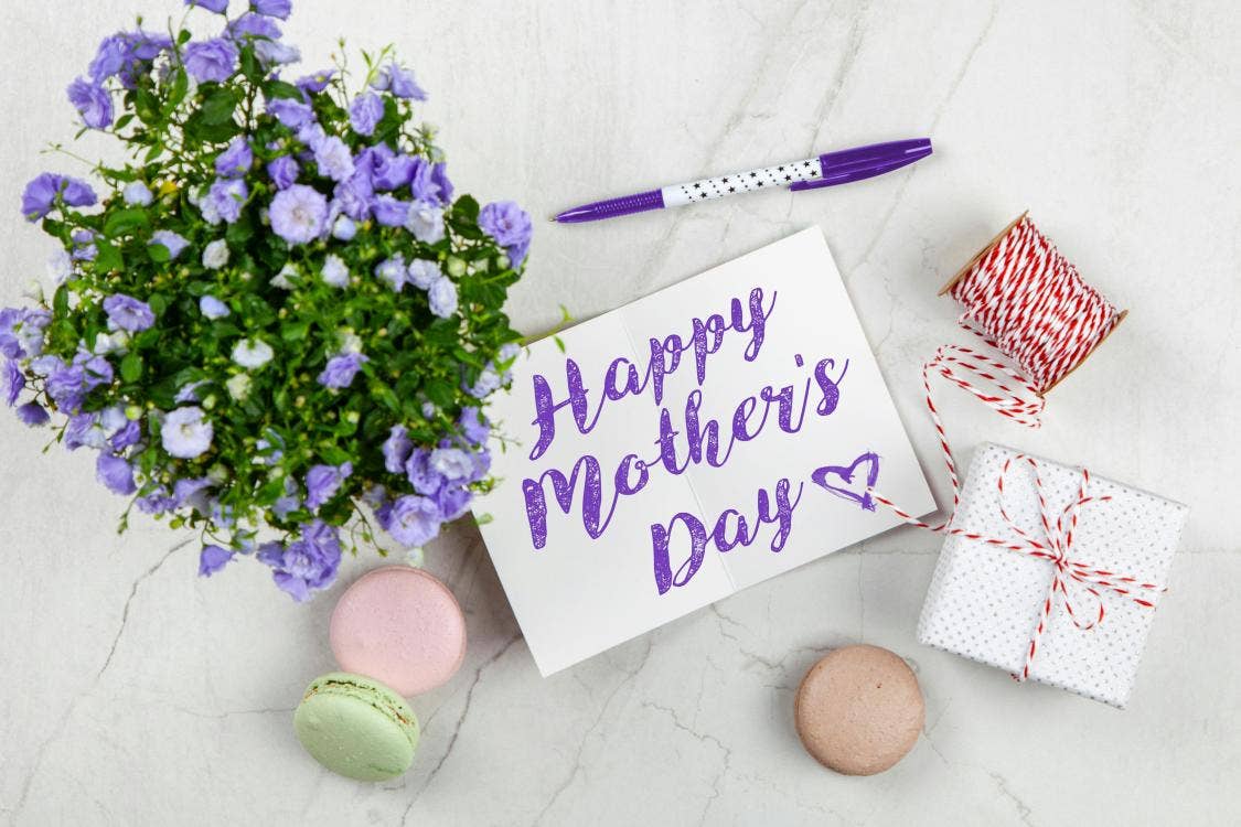 Mother’s Day Gift Guide: Gifts for the Creative, Adventurous, or On-the-Go Mum